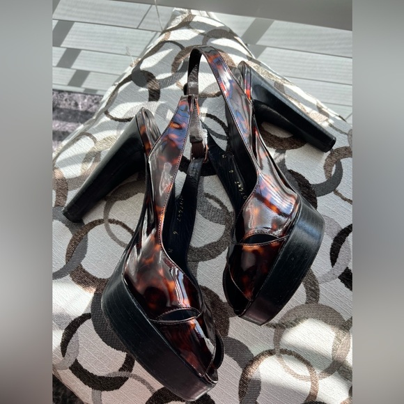 Stuart Weitzman Patent Leather Slingback Tortoise Shell Platform Heels - Size 6M - Picture 9 of 13